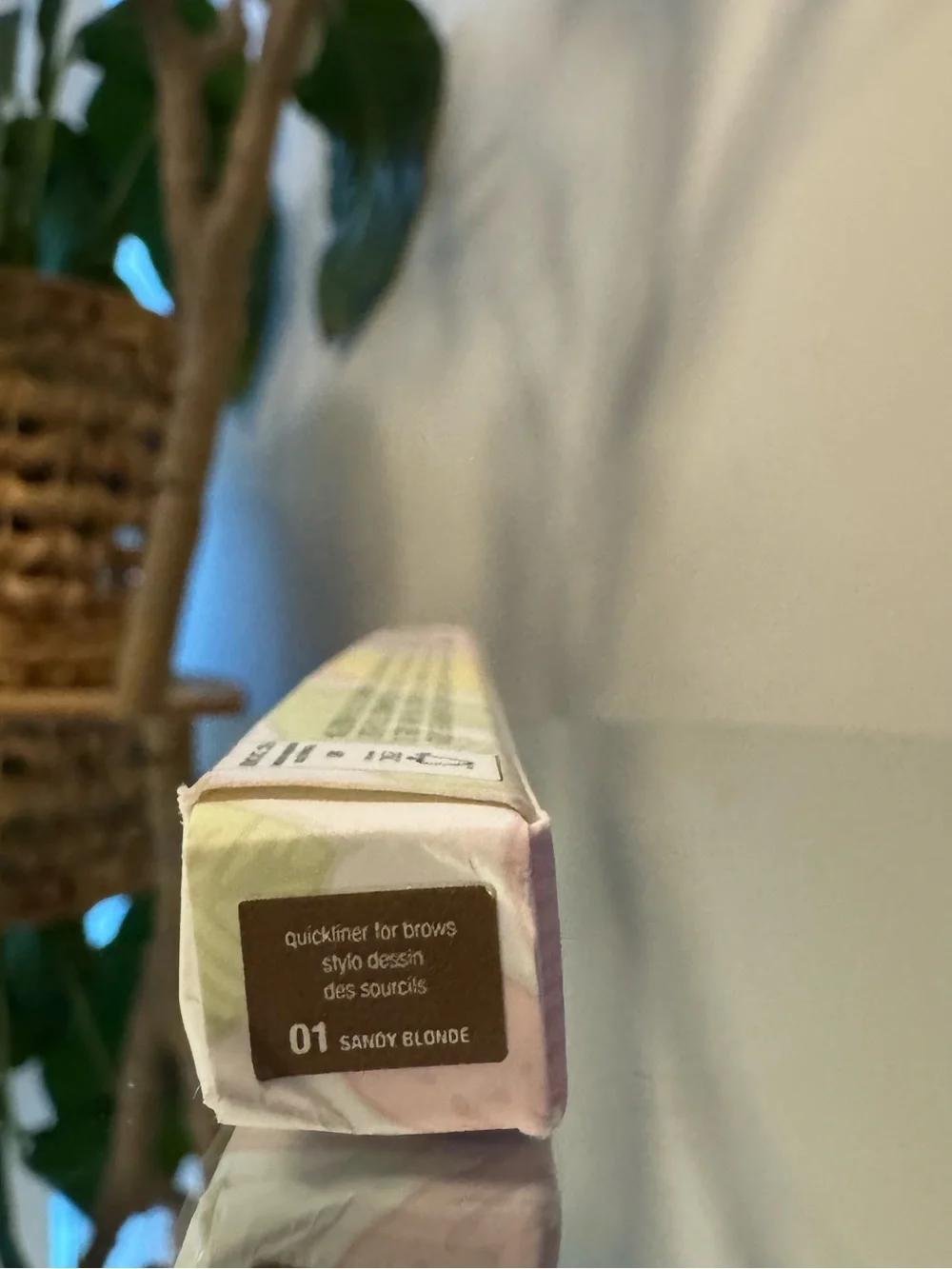 Clinique Quickliner for Brows 01 Sandy Blonde – New in Box